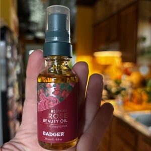 Badger Restore Rose Beauty Oil + Pomegranate - Rose (29.6 mL)